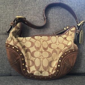 Pre-Loved Authentic Vintage Coach Shoulder Purse